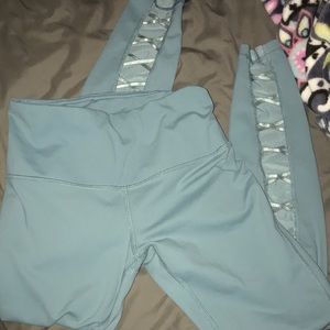 Yogalicious workout leggings